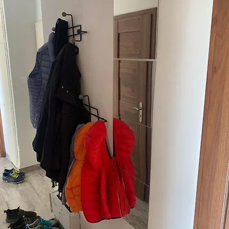 아파트 Your 5 With Parking